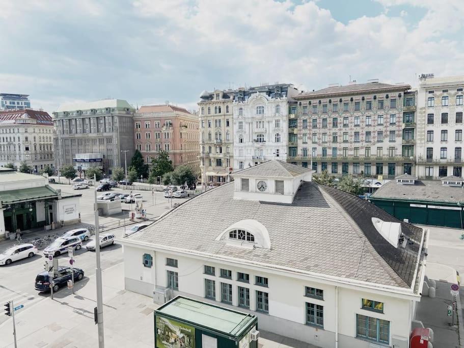 Stylish Designer Apartment At The Center Of Vienna Naschmarkt Exterior foto